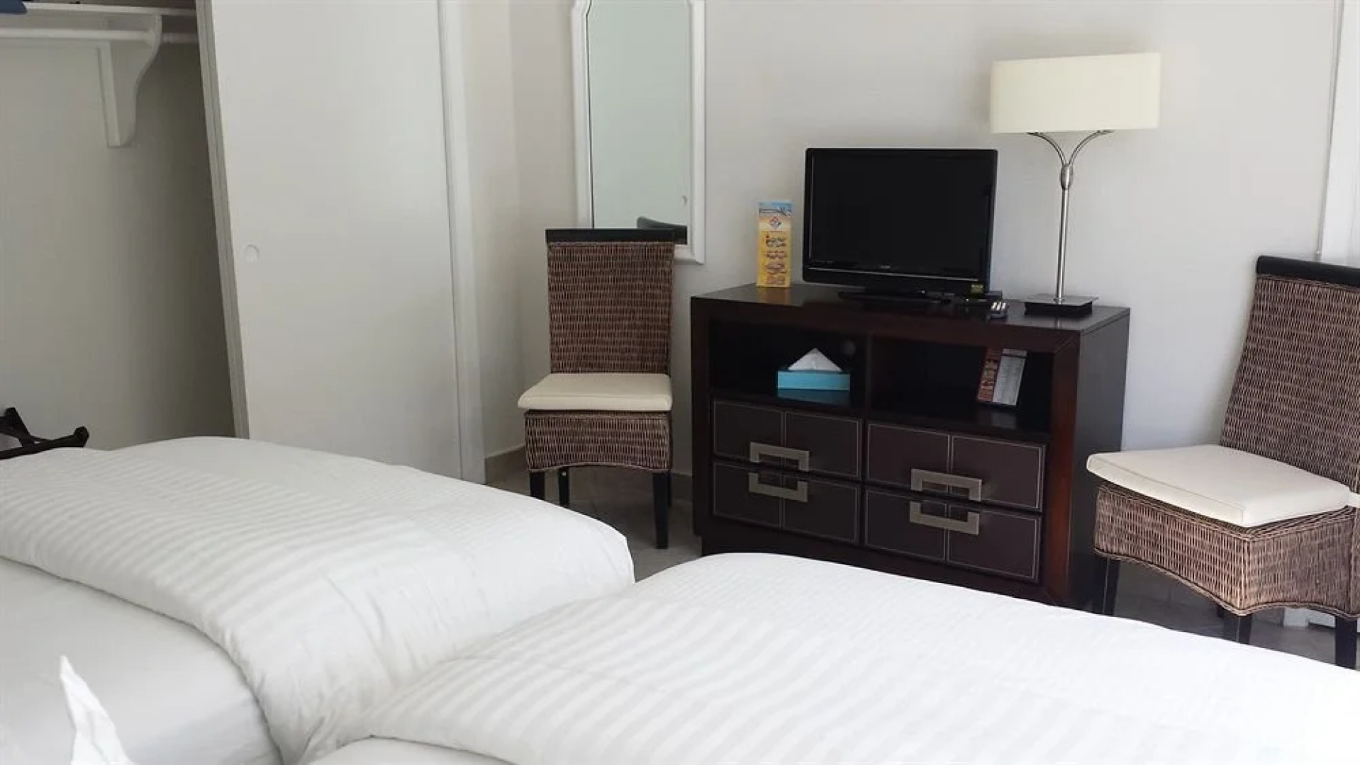 Captains Quarters Resort