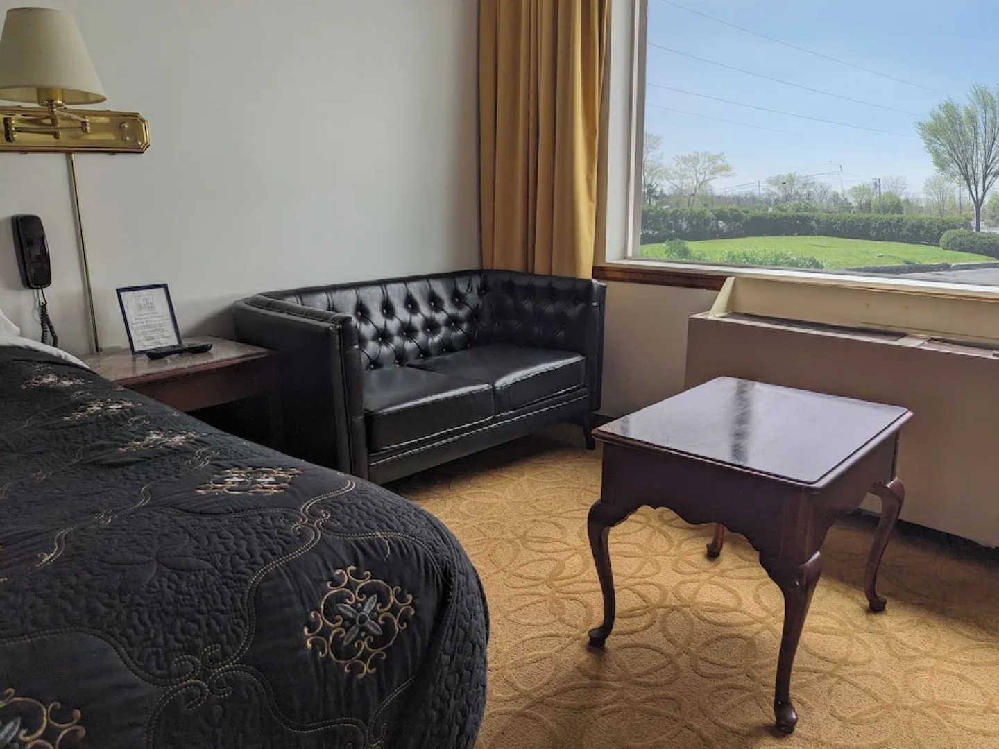 South Side Inn - Burlington