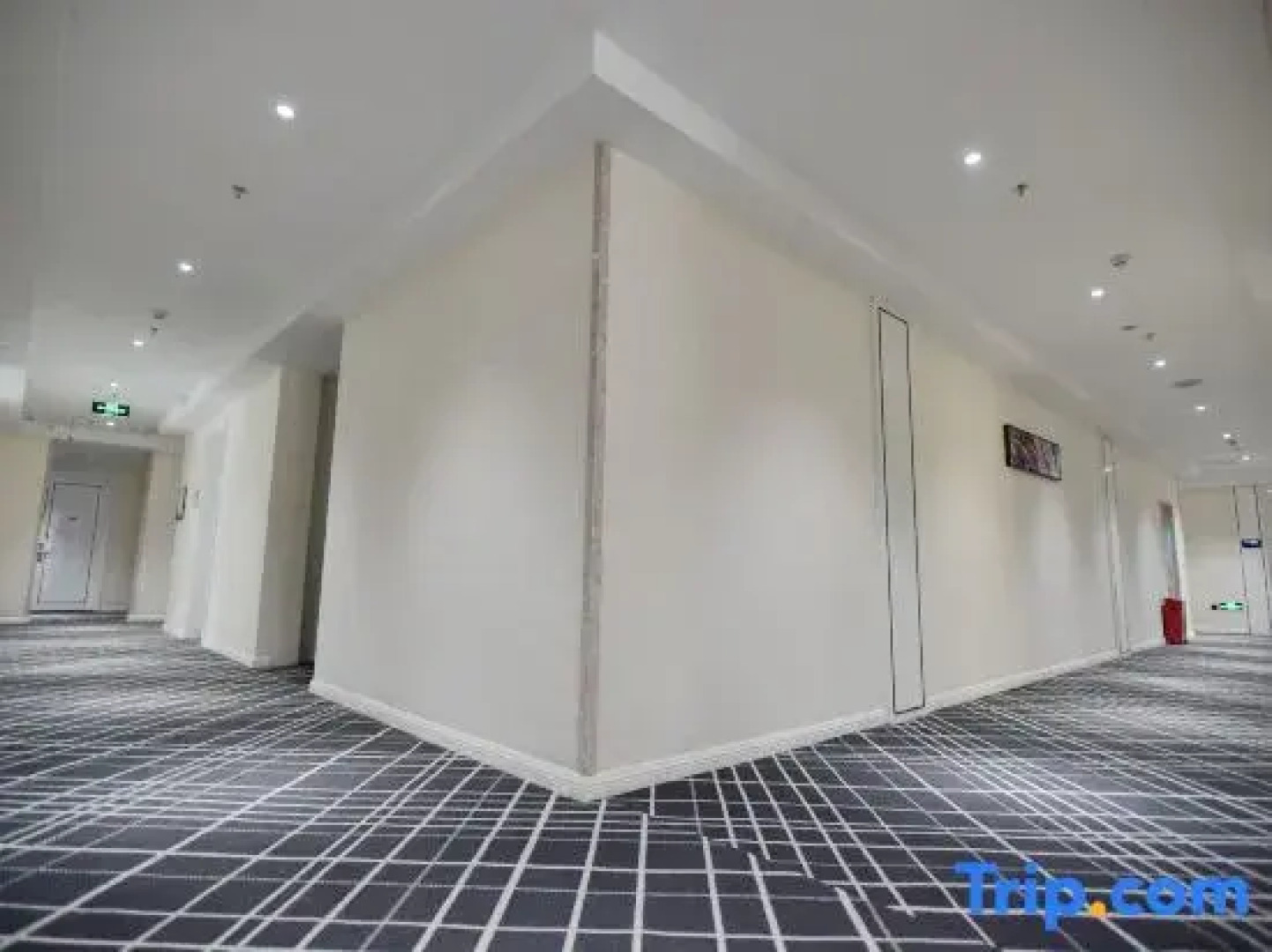 Xana Lite Korla Shihua Avenue Longquehe