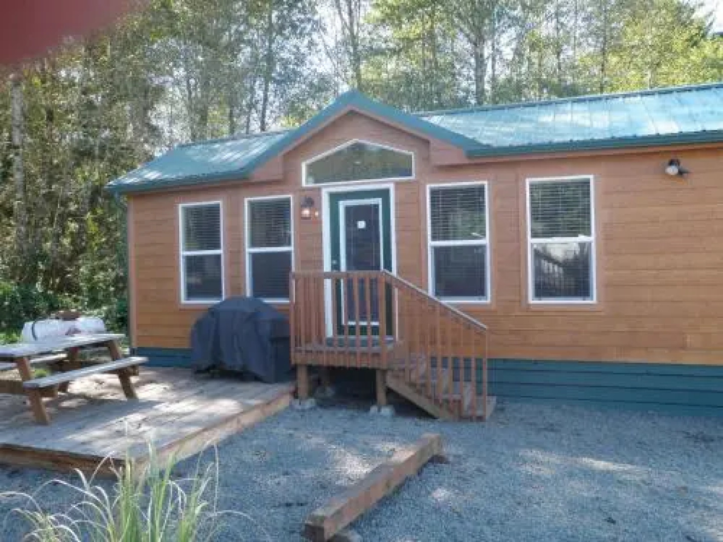 Seaside Camping Resort Cottage 9