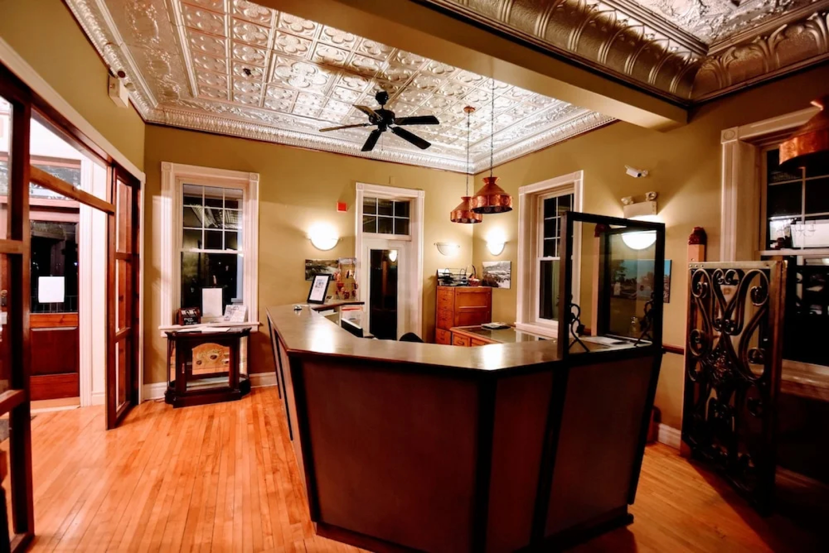 The Burleigh Falls Inn & Suites