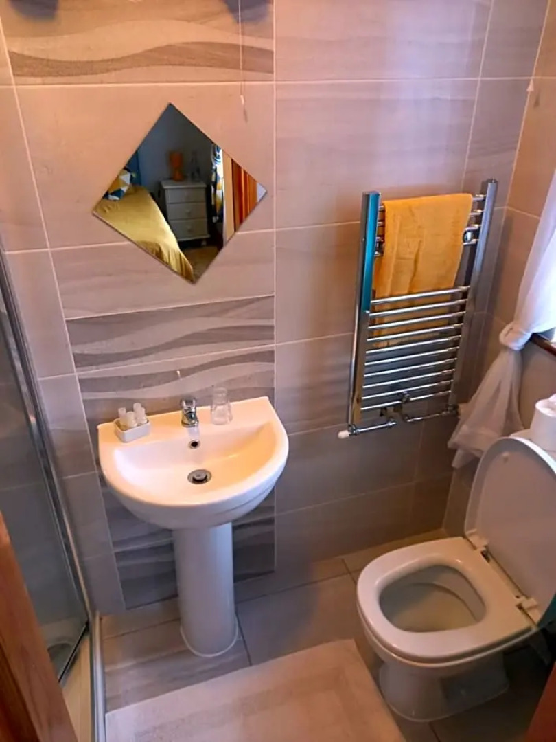 A New U Country Cottage