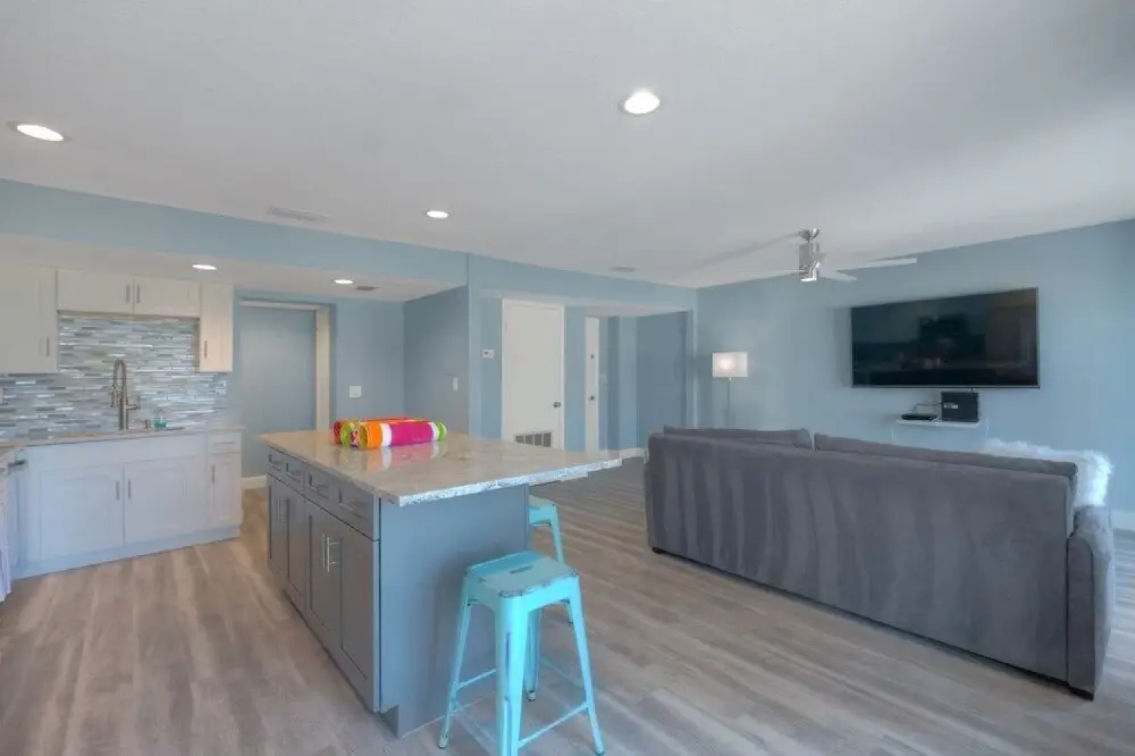 Sea La Vie Beach Oceanfront Patio Pet Friendly