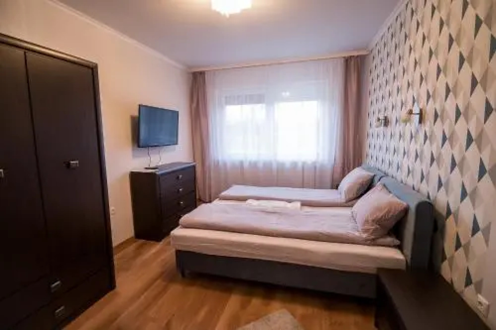 Weninger Apartman Lakas