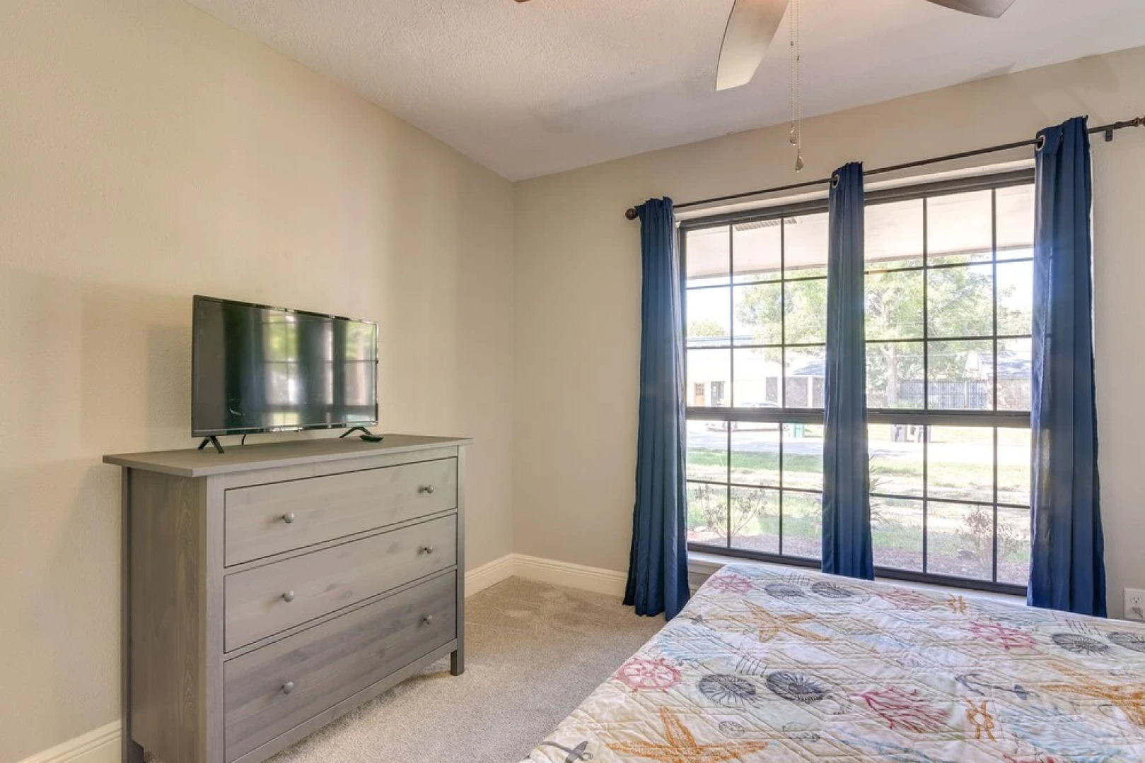 Seabrook Getaway: 5 Mi to Nasa Control Center!