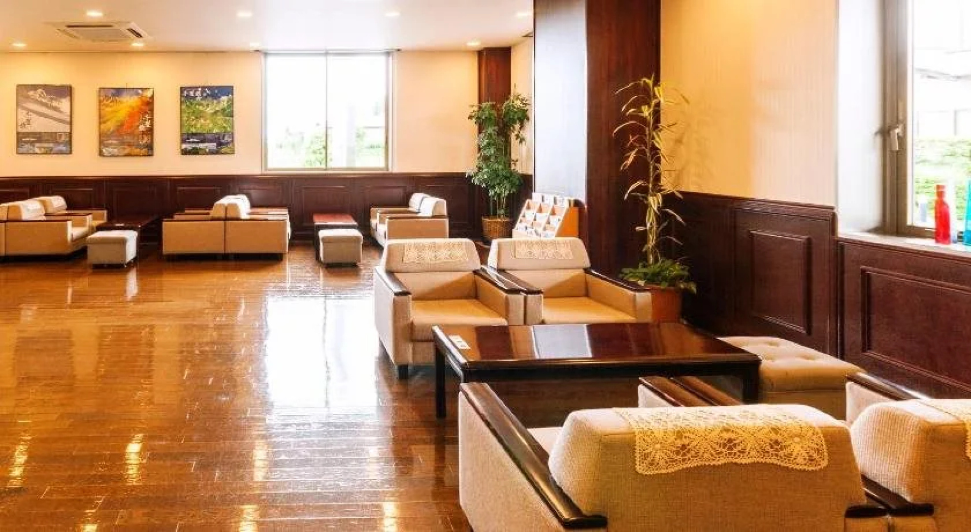 Komagane Premont Hotel