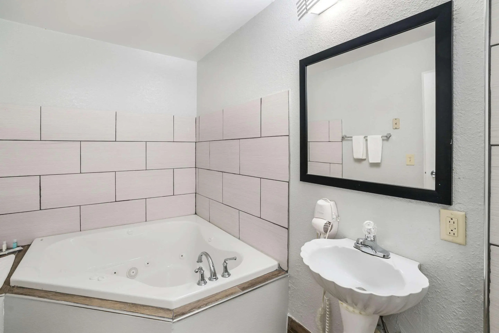 Quality Inn Greer - Greenville