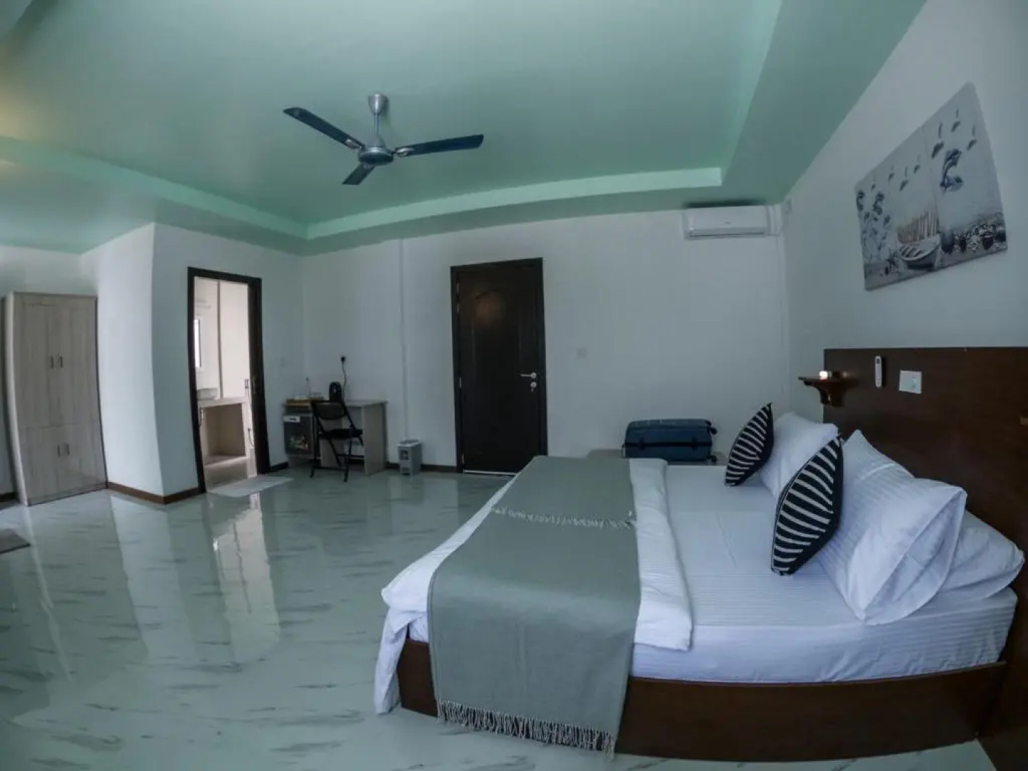 Clouds Beach Retreat Laamu