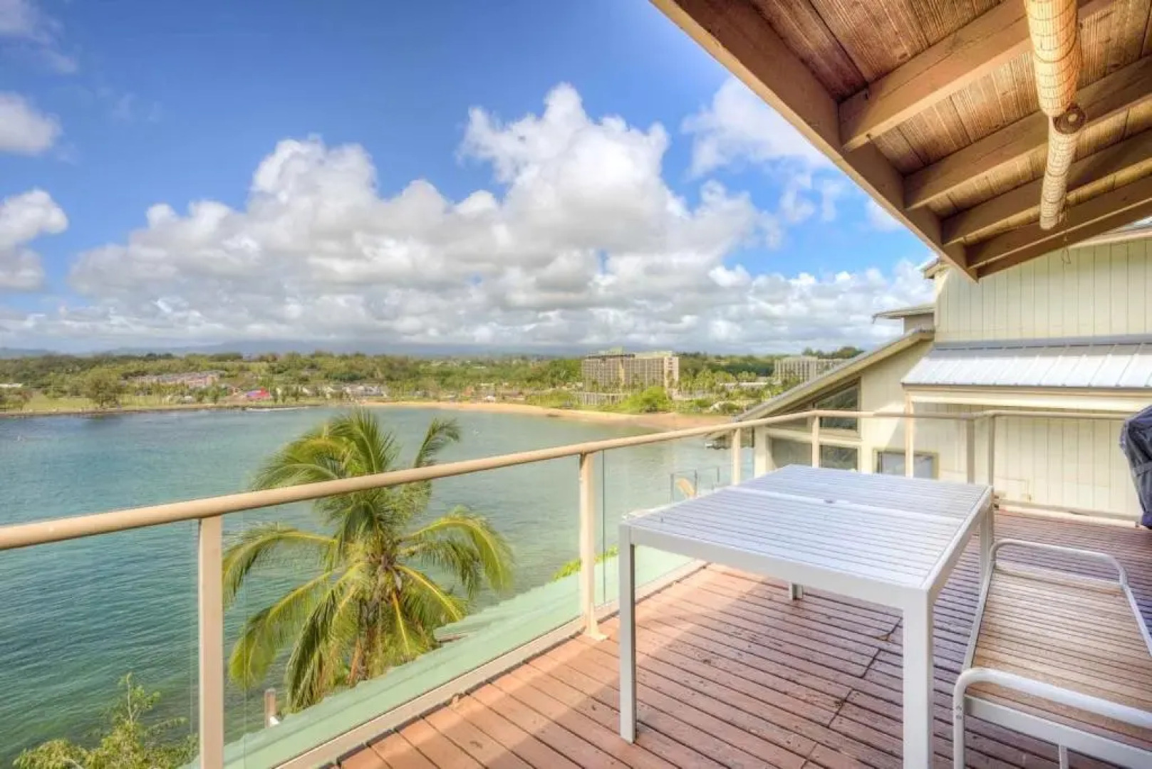Pali Kai Cottage 17 A, Ocean Bluff, Nawiliwili