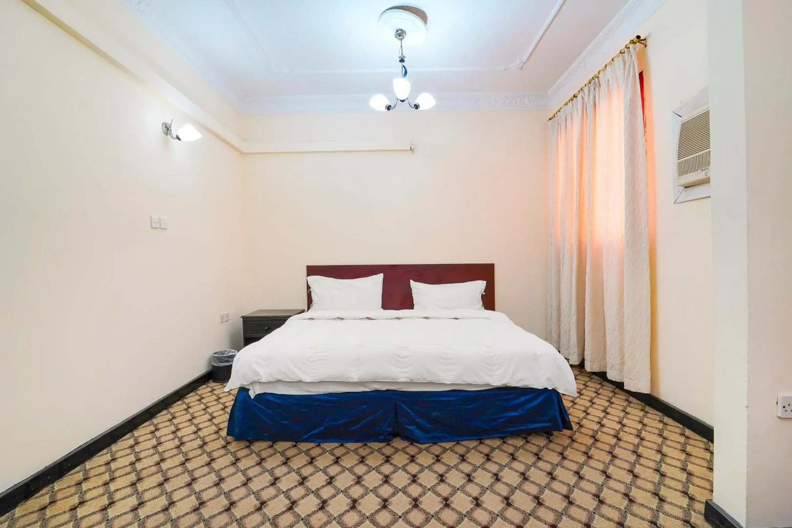 OYO 124 Al Salam Palace Hotel