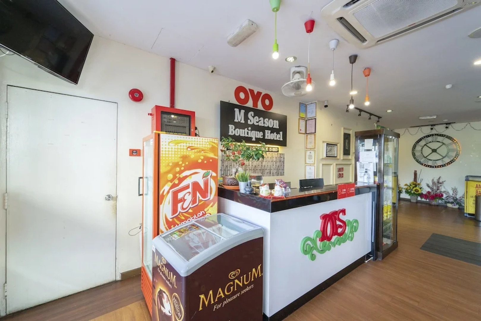 M Season Boutique Hotel