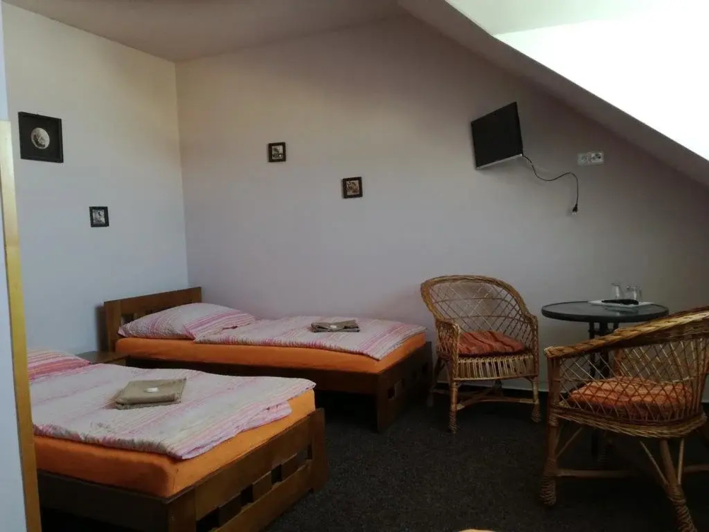 Restaurace - penzion Bavorský dvůr