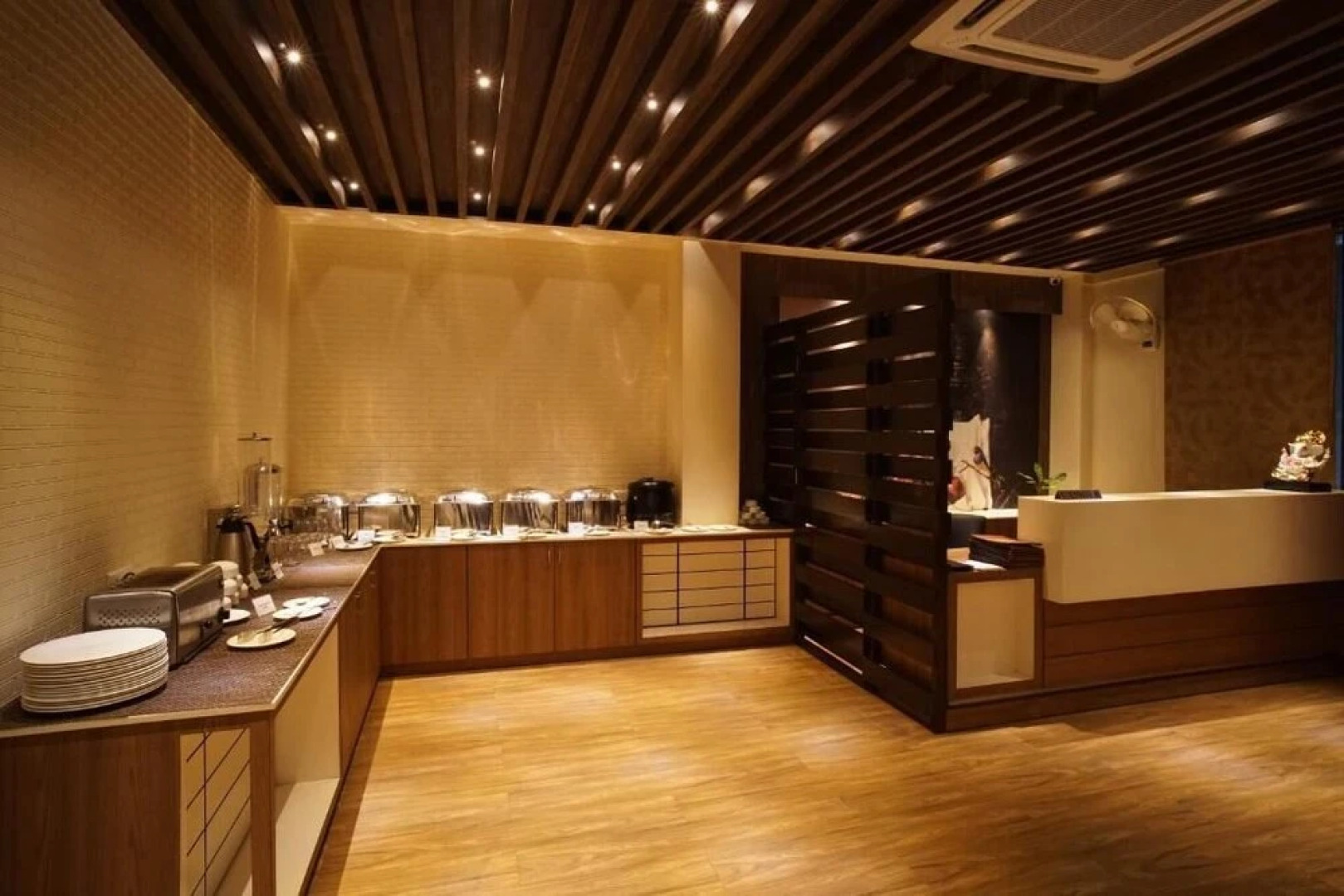 Hotel Shree Kanha Residency