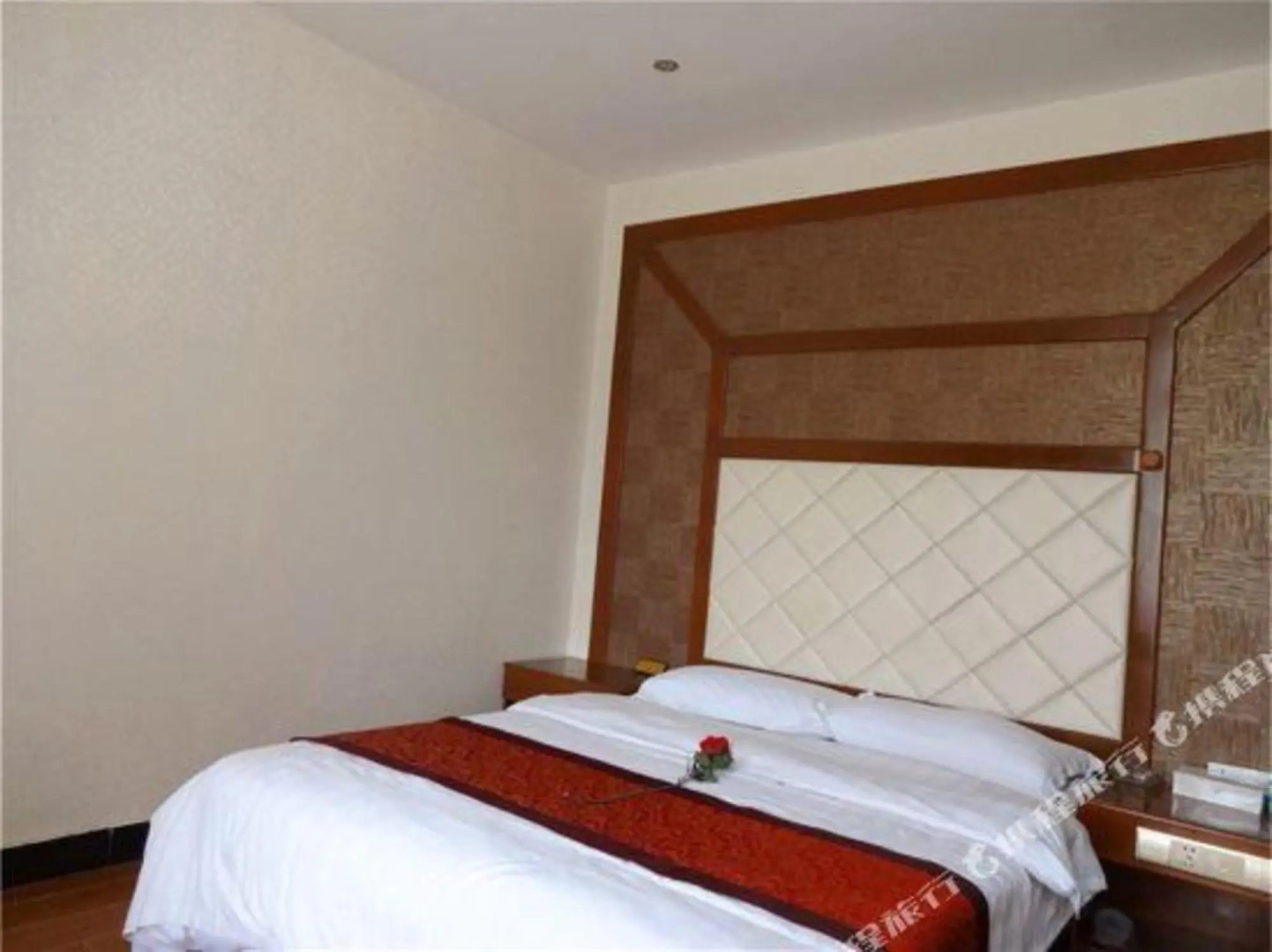 Yujing Business Hotel