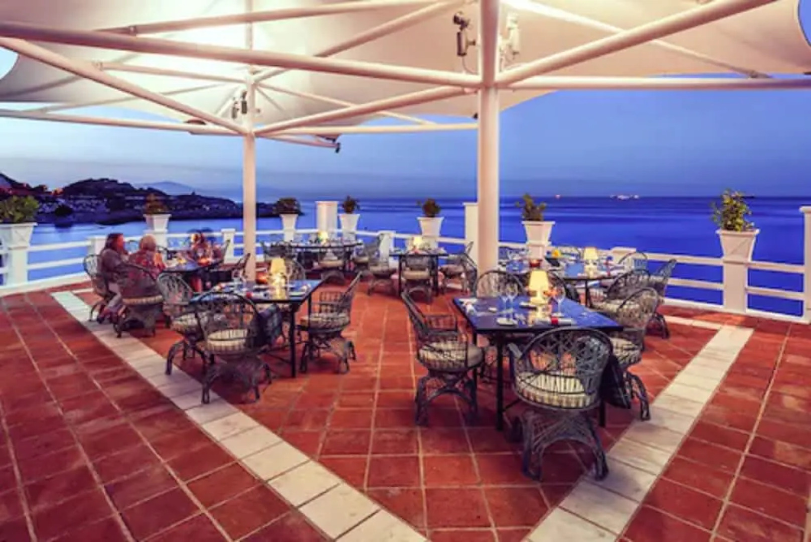 The Caleta Hotel Self-Catering Apartments