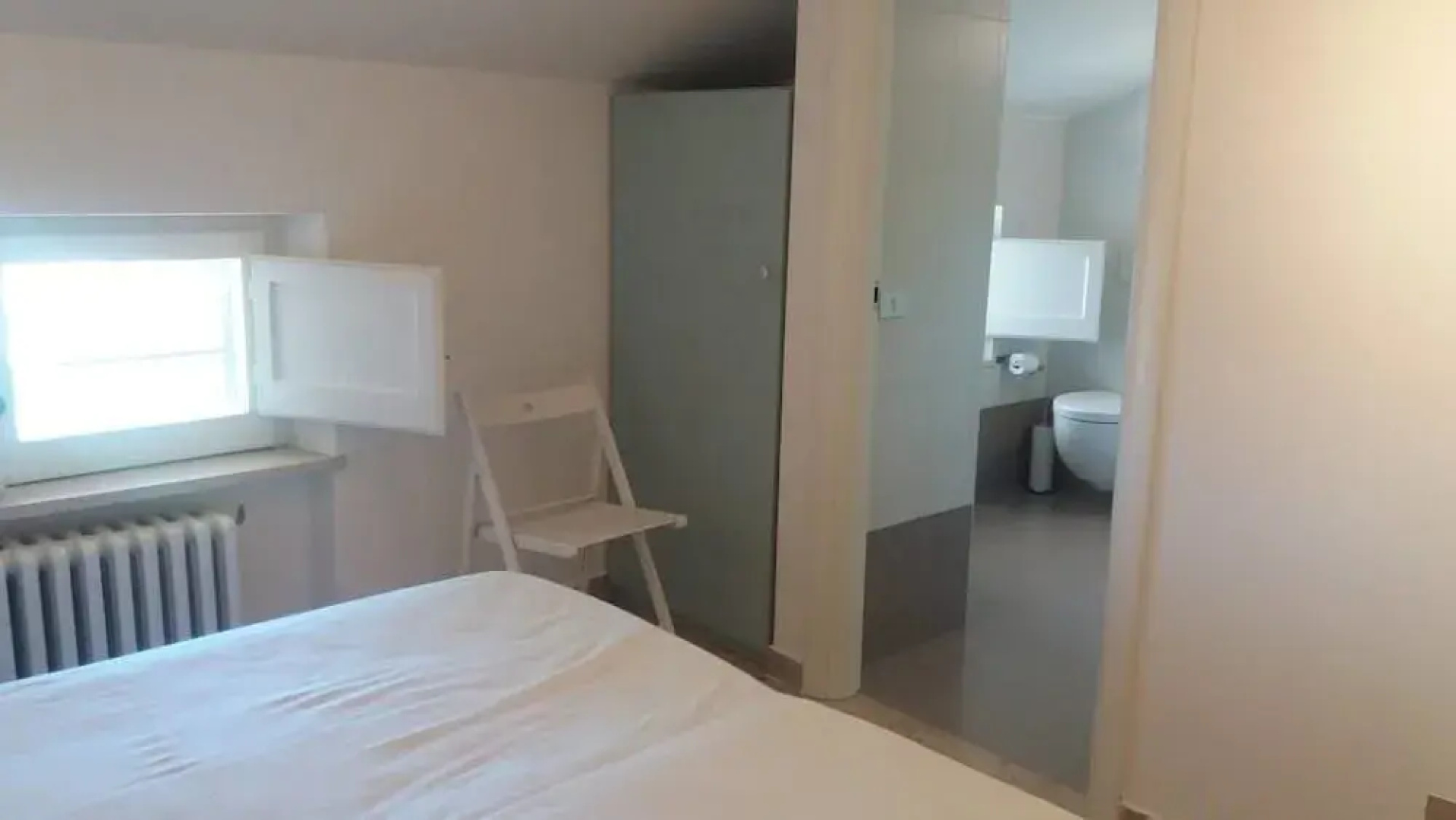 Ananda House