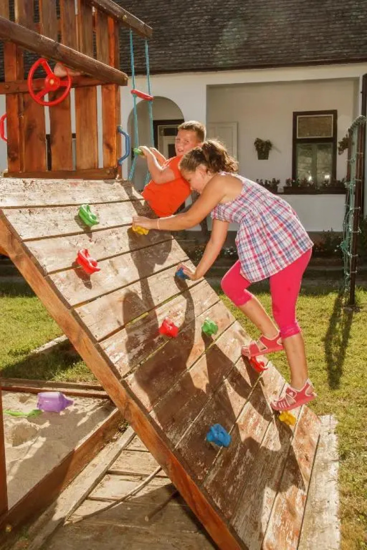 Varázsfészek Vendégház