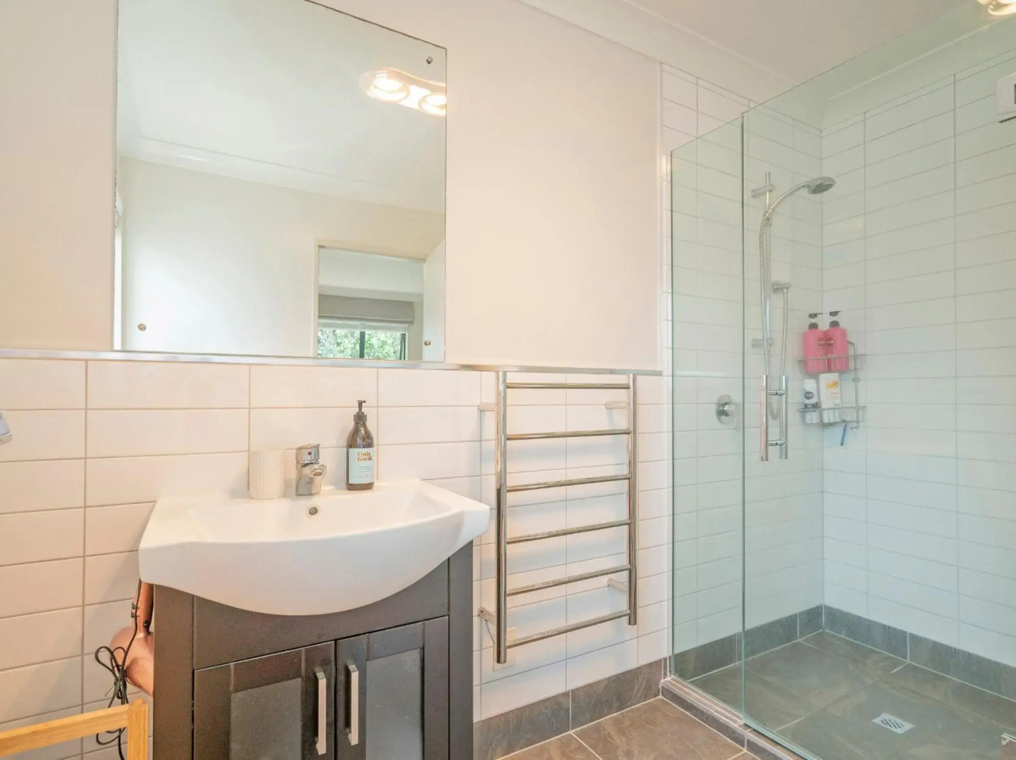 Upsides and Good Vibes - Pauanui Holiday Home