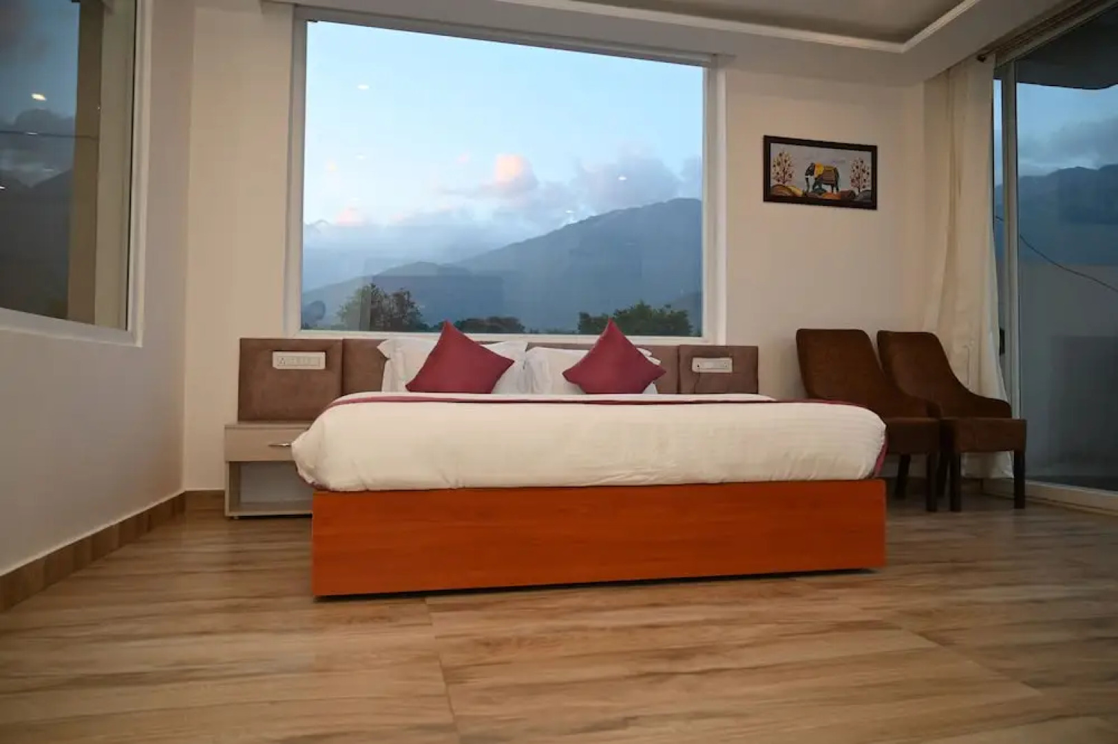 Hotel Sagar Residency- Best Mountain View Hotel In Palampur