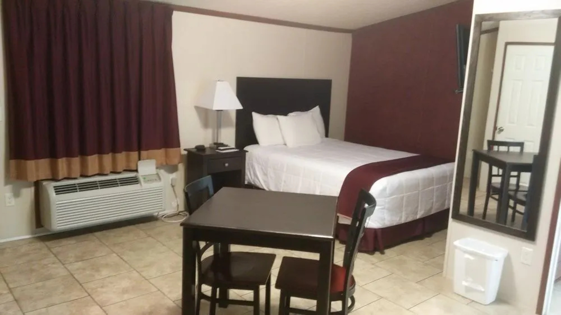 Eagle Inn and Suites Dilley