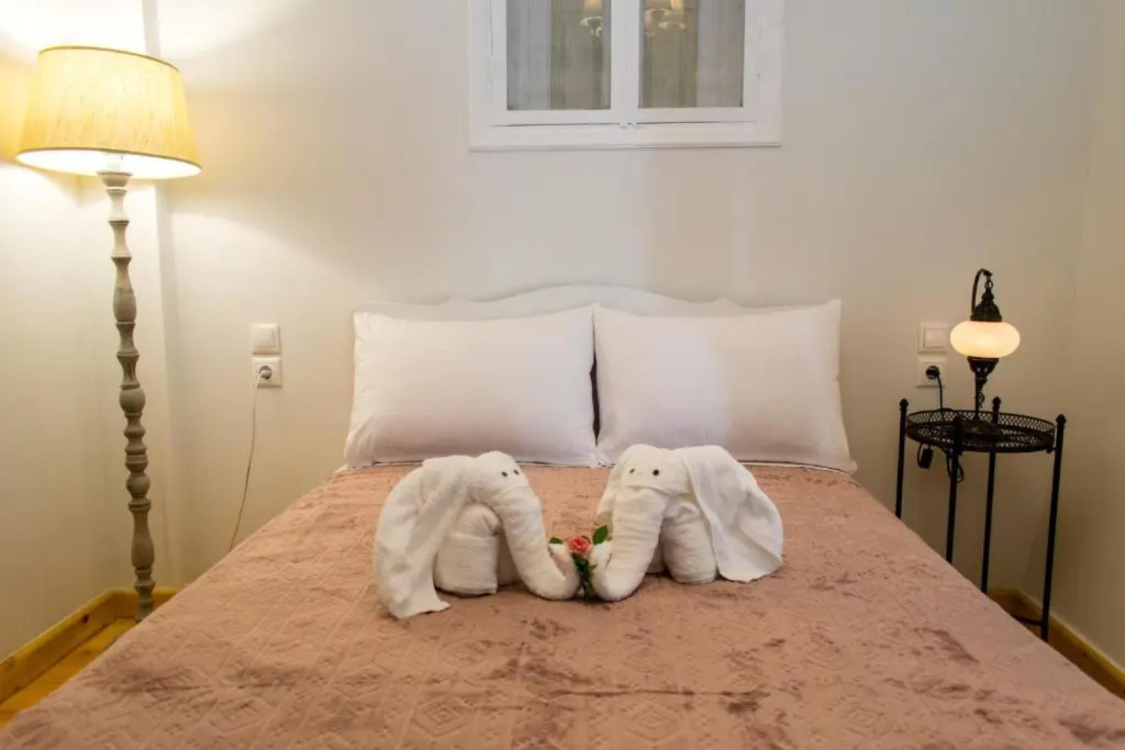 Anthi's House Center