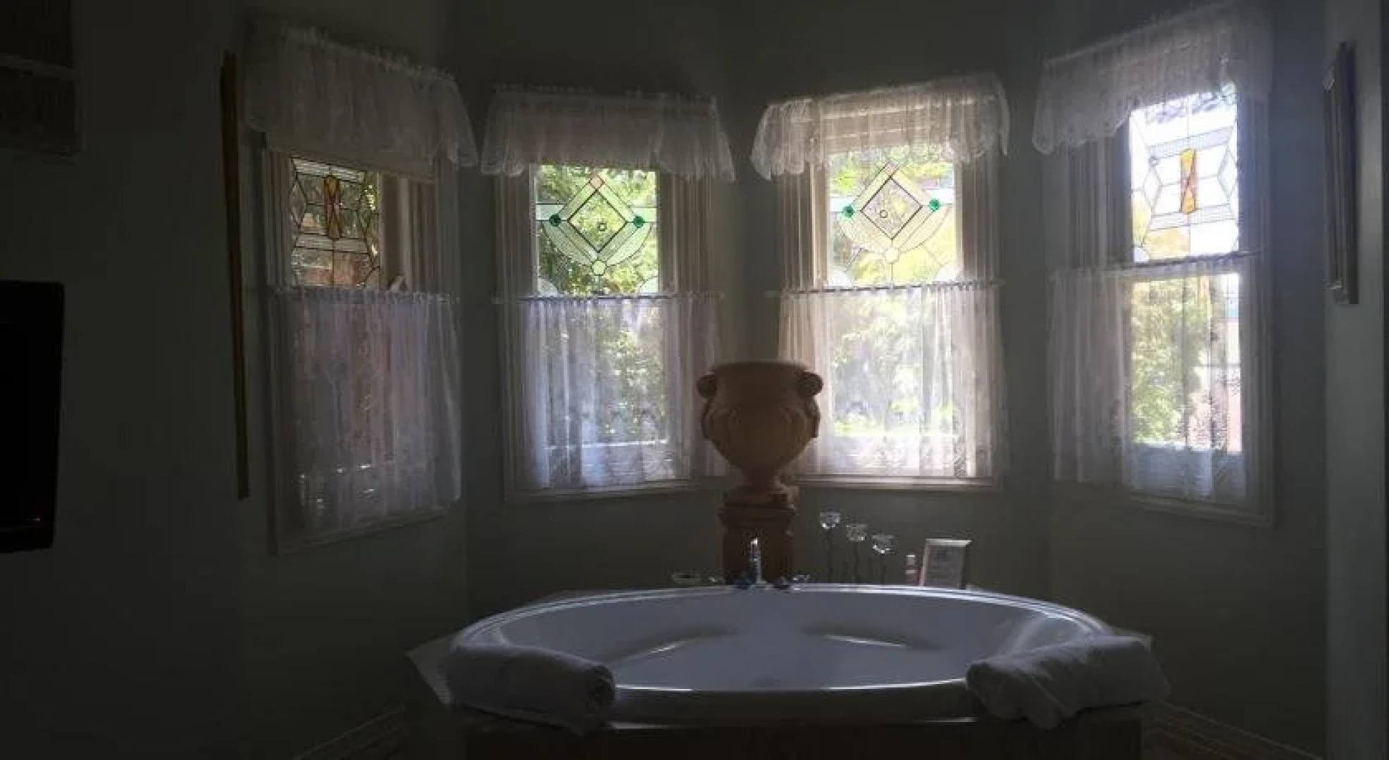 Braeside Garden Cottages