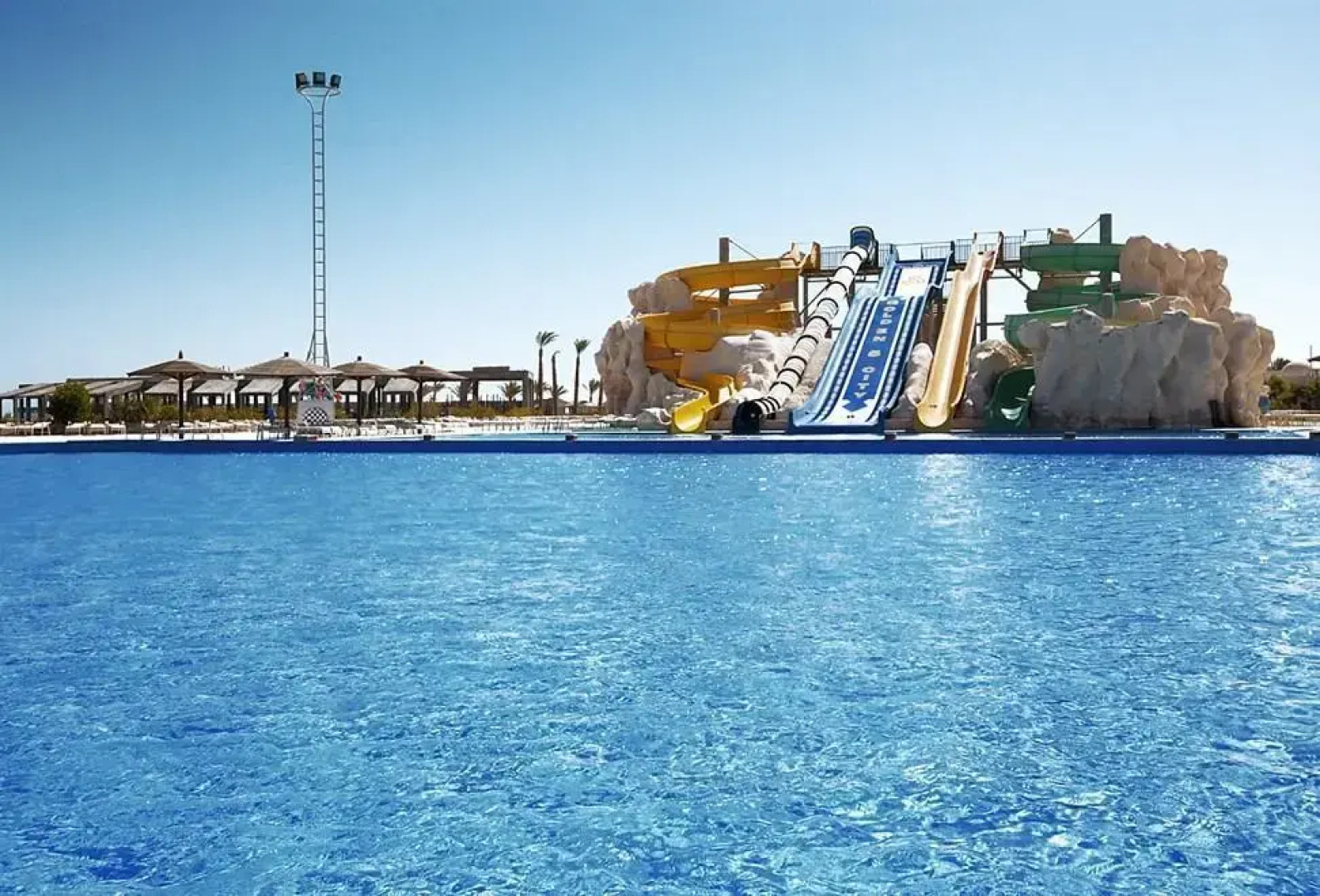 Golden 5 Almas Palace Hotel & Resort