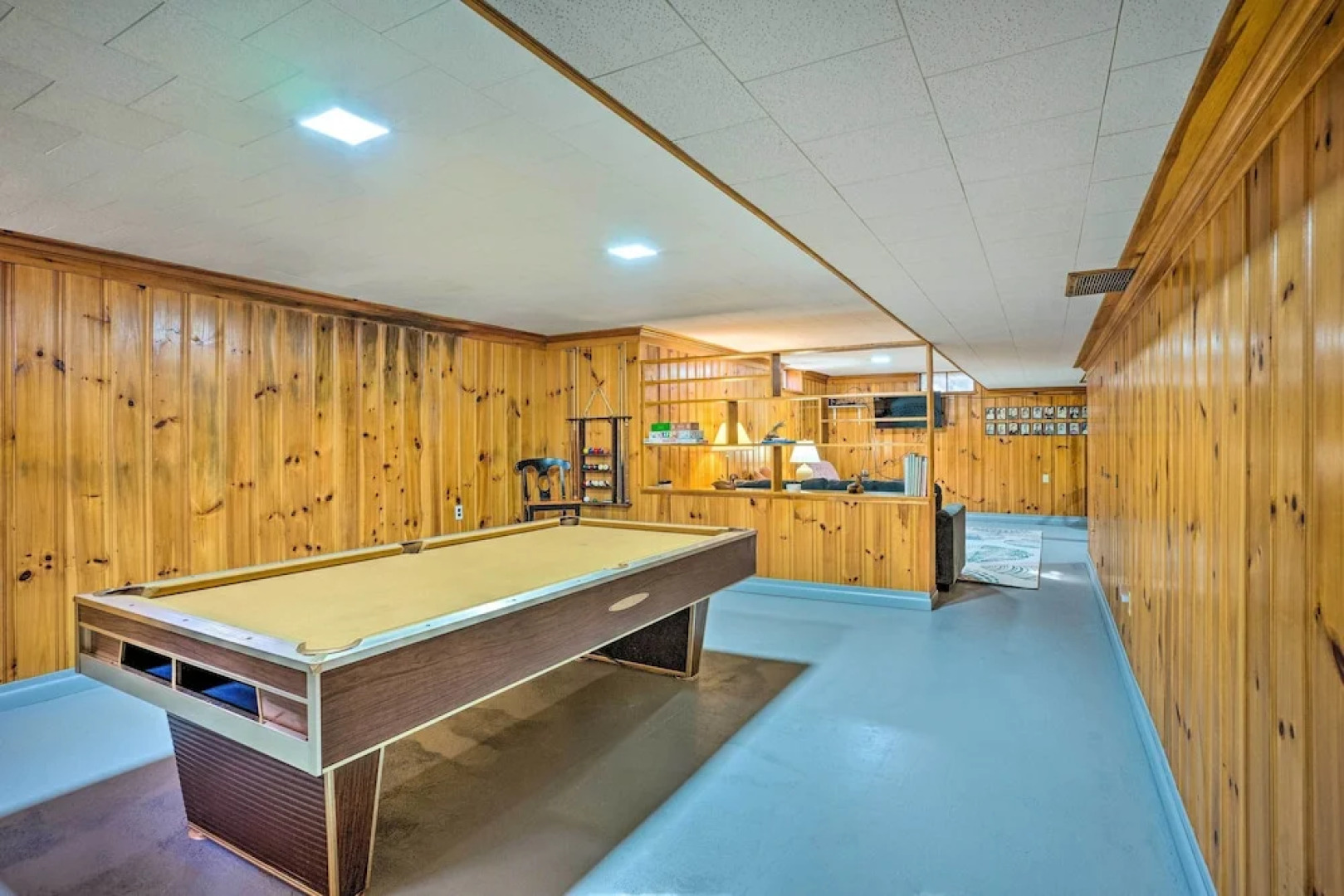 'the Oyster Bed' Retreat w/ Pool & Game Room