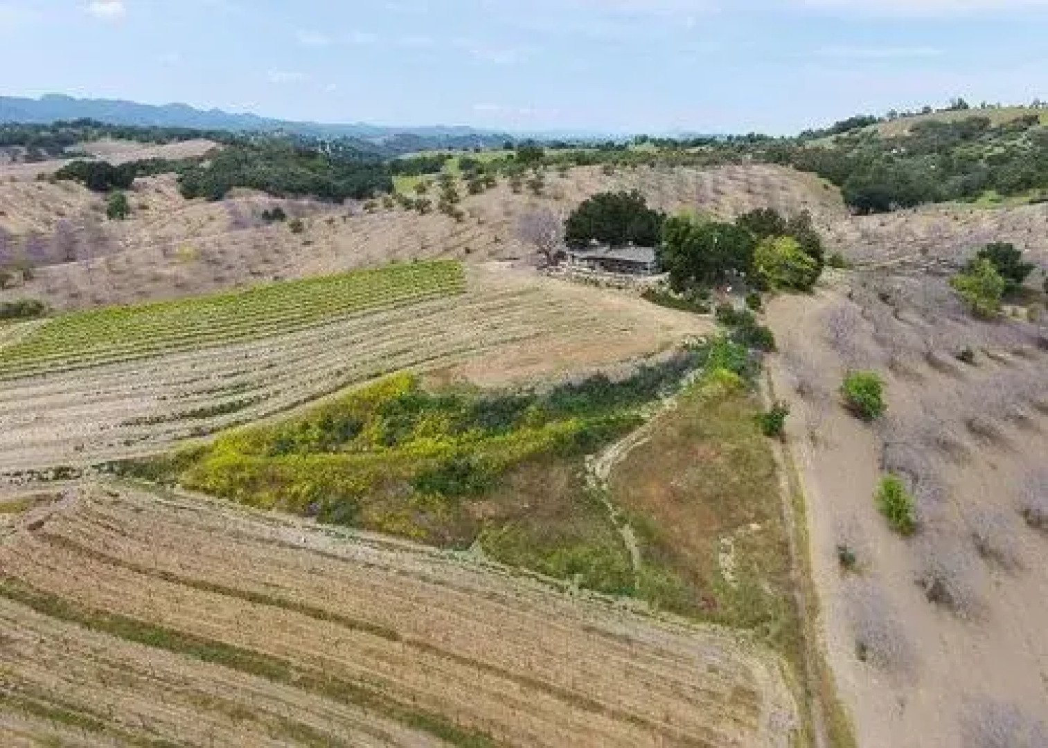 Sea Stone Ridge 3 Br home by RedAwning