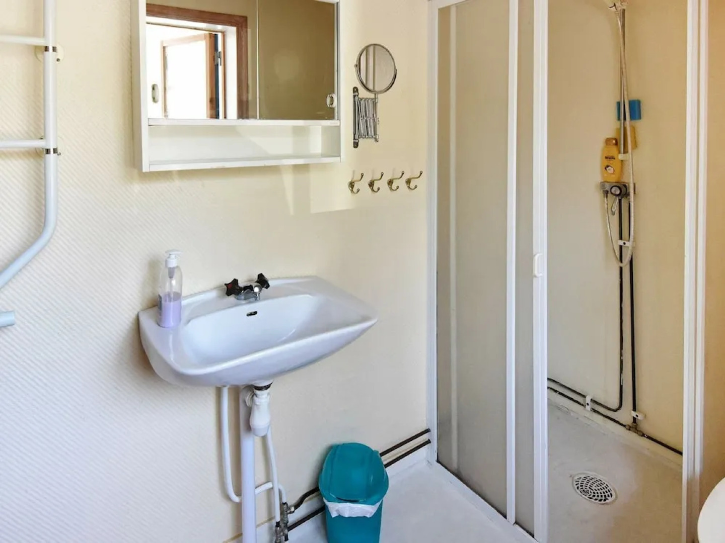 9 Person Holiday Home in Brålanda