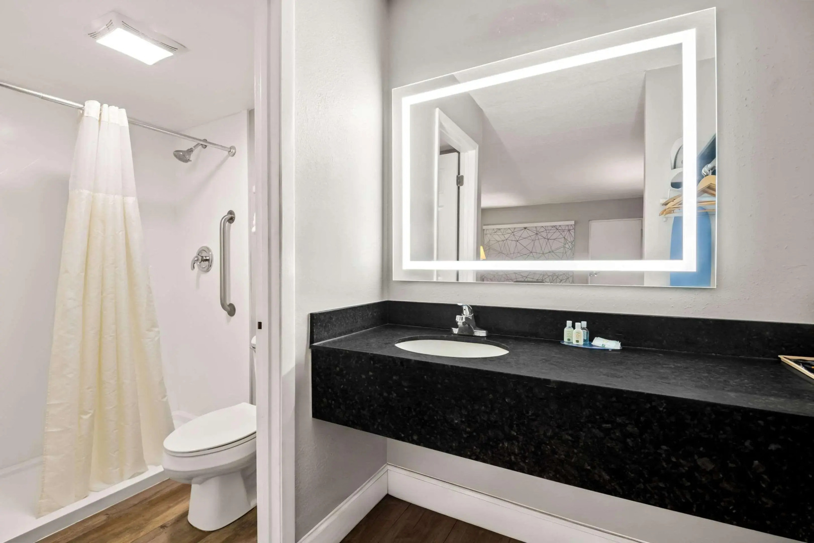 Quality Inn near Blue Spring