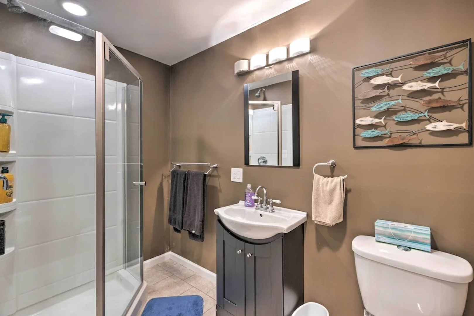 'river's Edge Retreat With Kayaks & River Access!