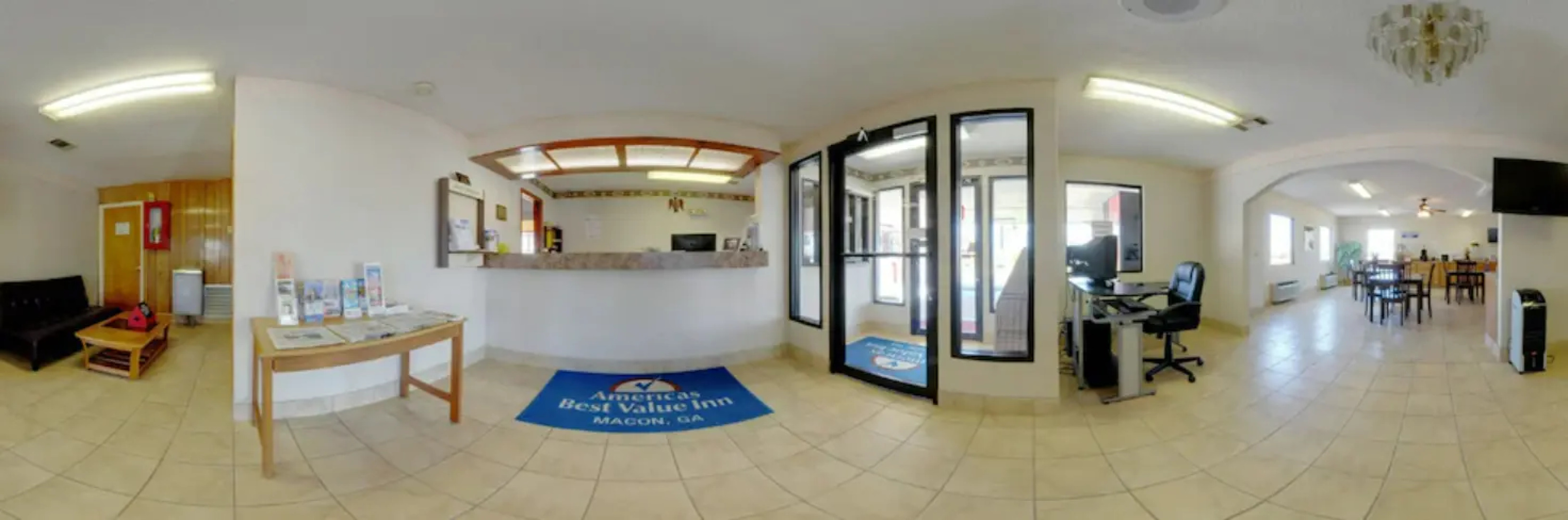 Americas Best Value Inn & Suites Macon at Eisenhower Pkwy