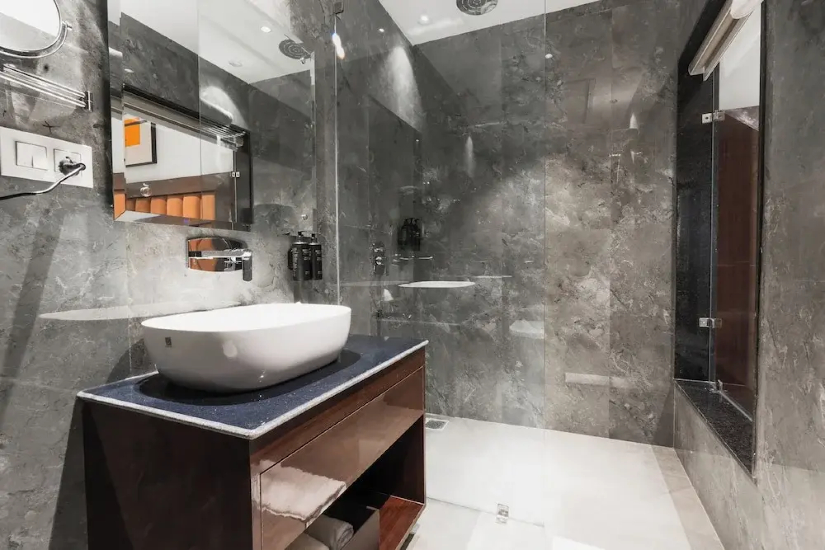 AVA Hotel Chandigarh Zirakpur