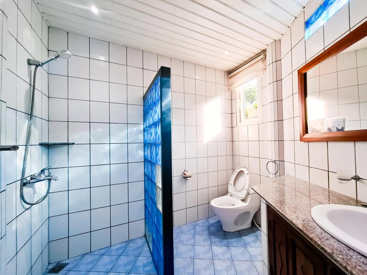 Aissatou Beach Resort