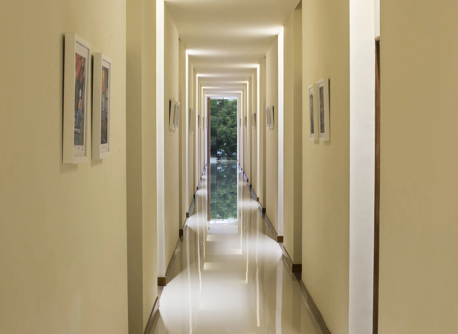 Lunara Home Living by Daphna Management