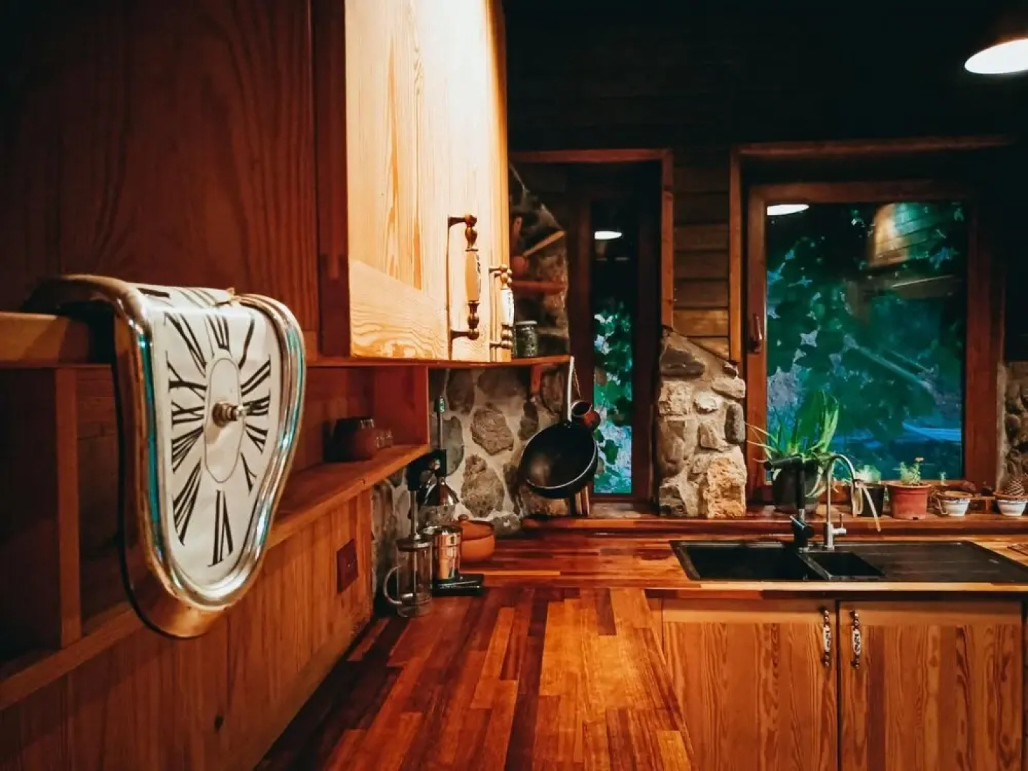 Enchanting Unique House With Backyard in Izmir