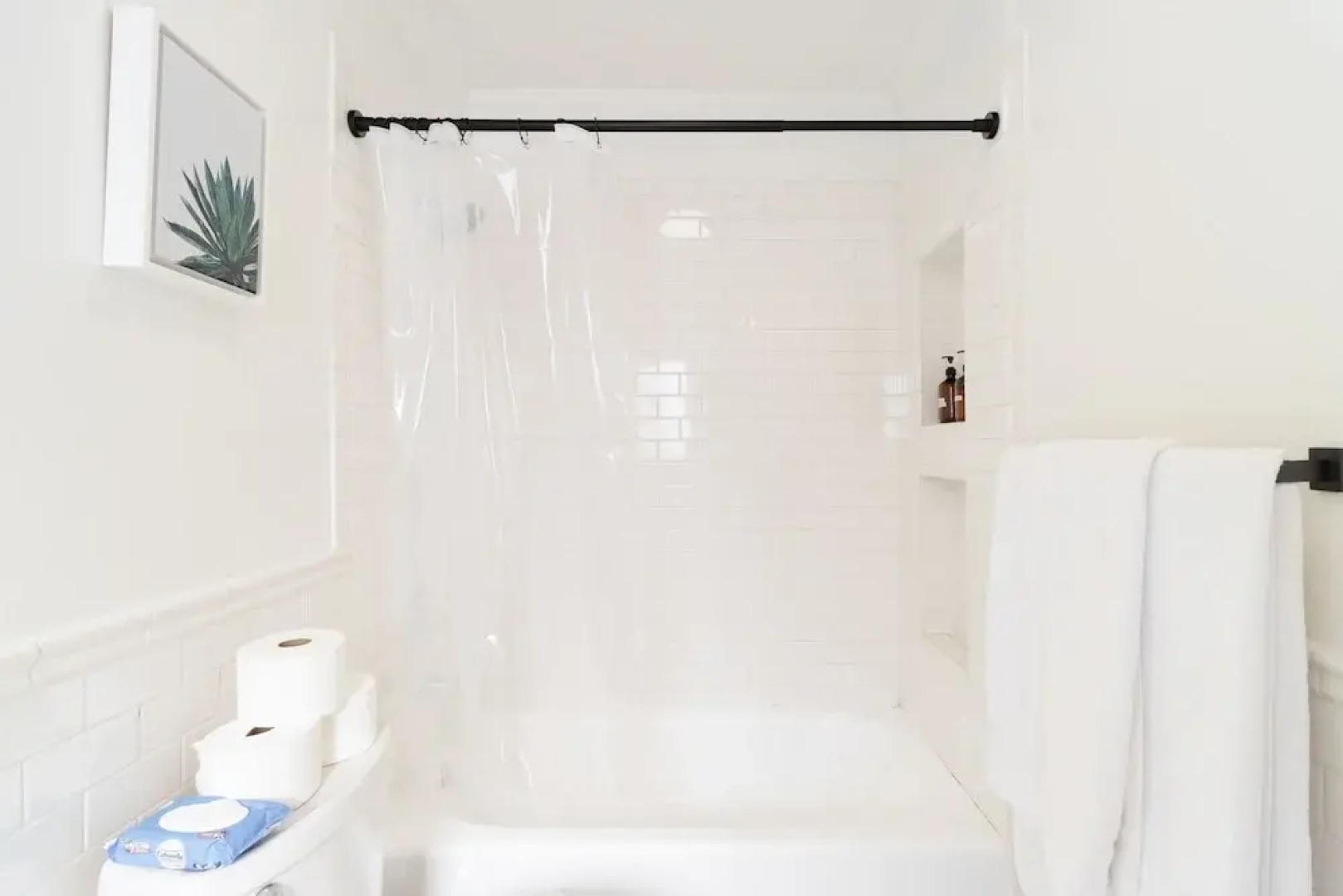 Gorgeous 1920s Bungalow 3 Bedroom Bungalow by RedAwning