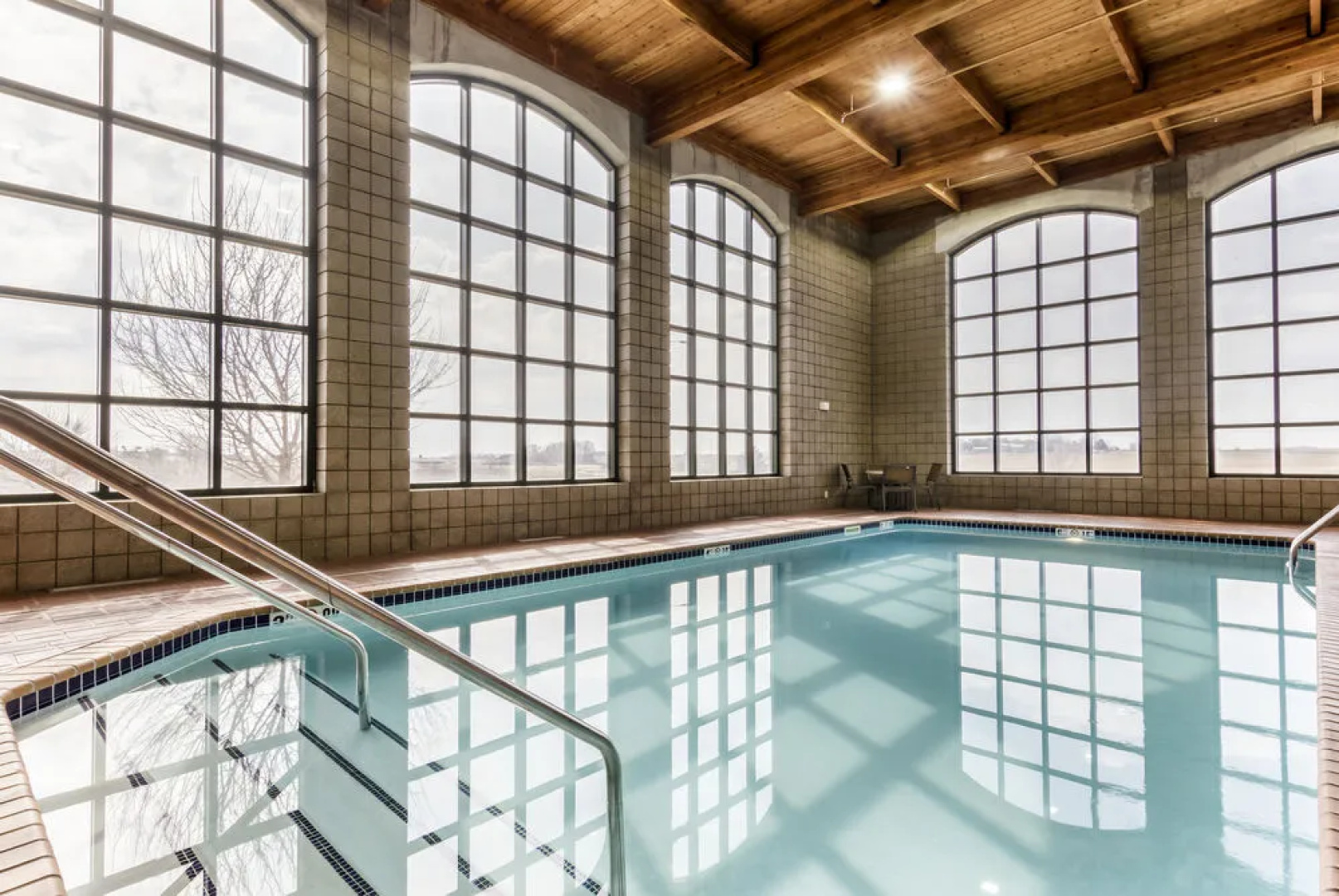 Holiday Inn Express & Suites Cedar Falls - Waterloo by IHG