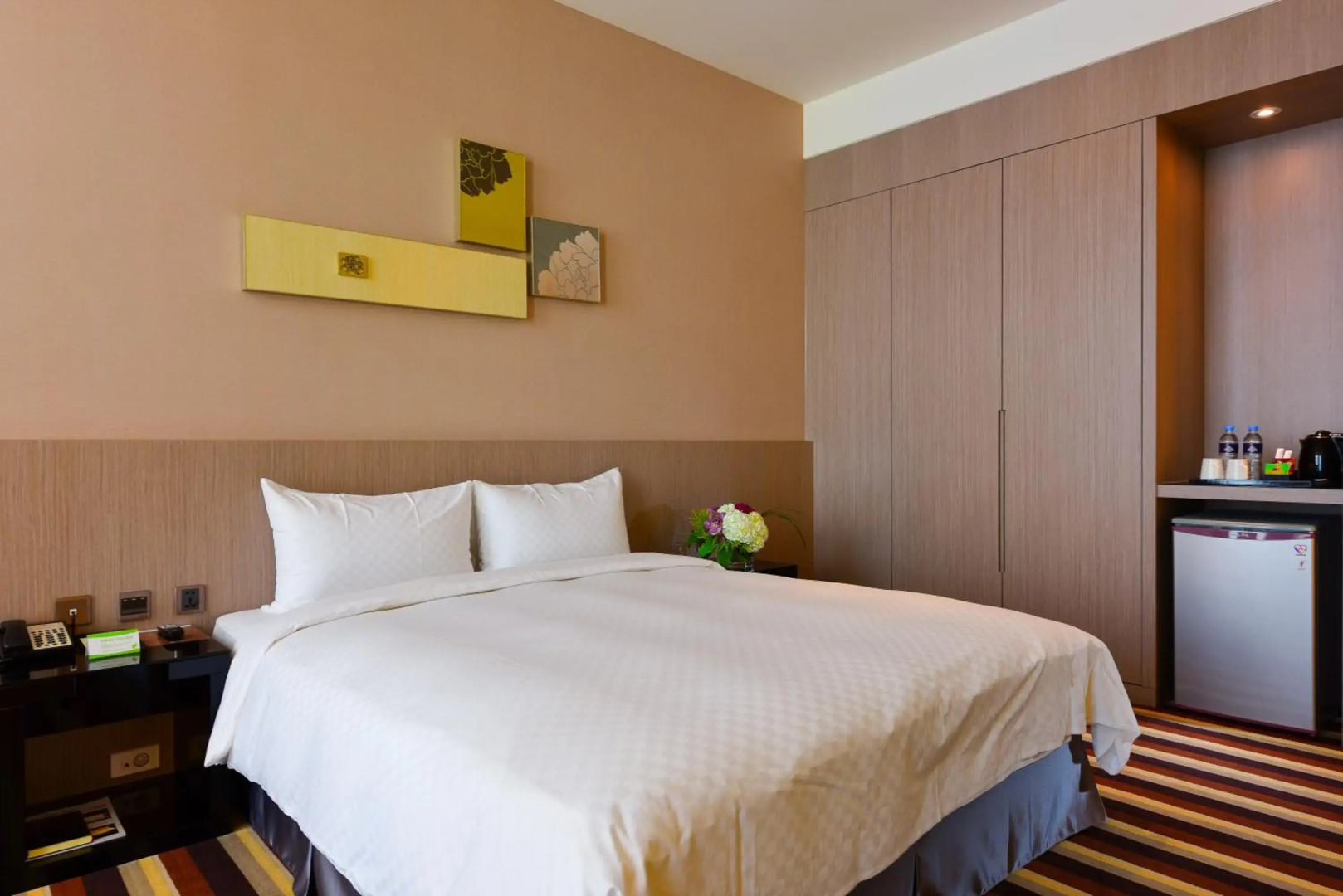 Grand Royal Hotel