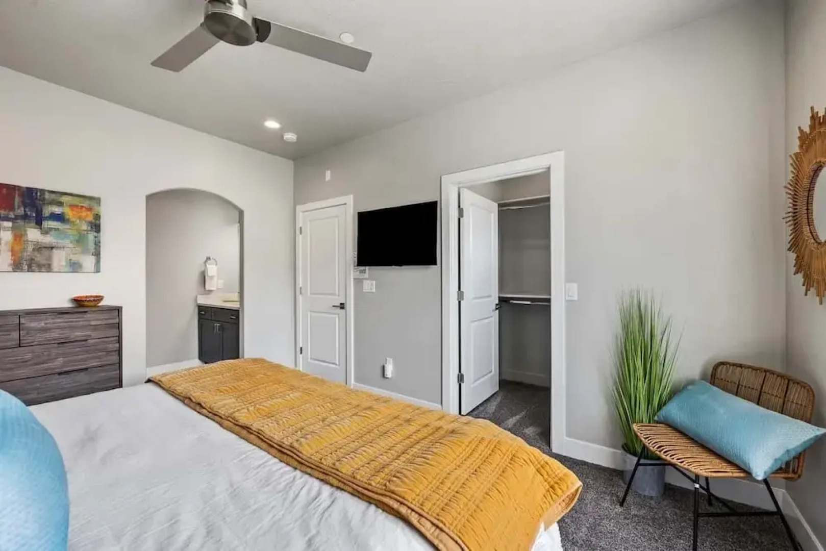 Desert Sky 7 Bedroom Townhouse