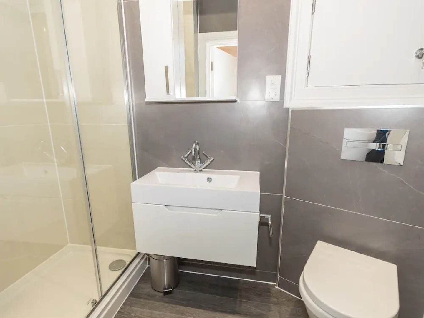 The Sandringham Suite