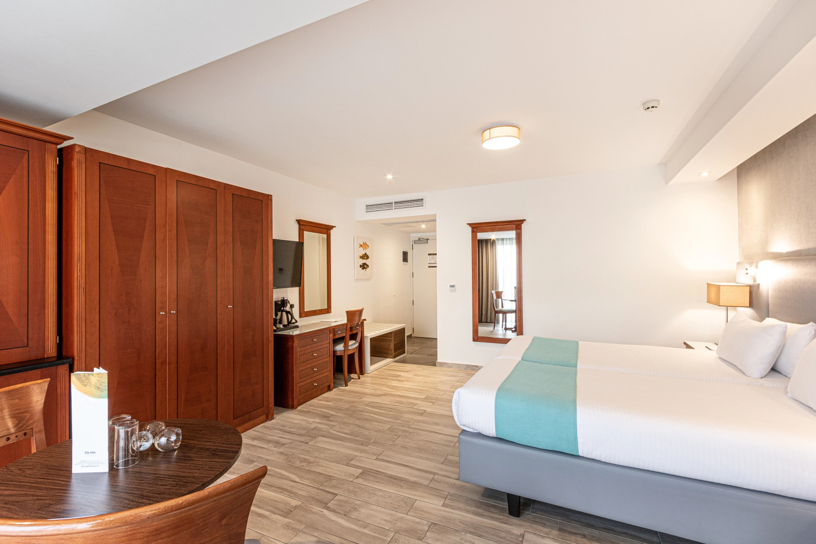 Solana Hotel & Spa