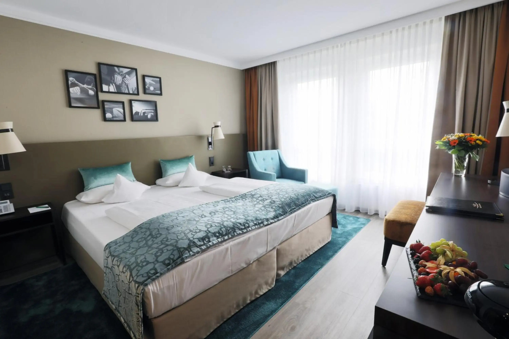 Court Hotel