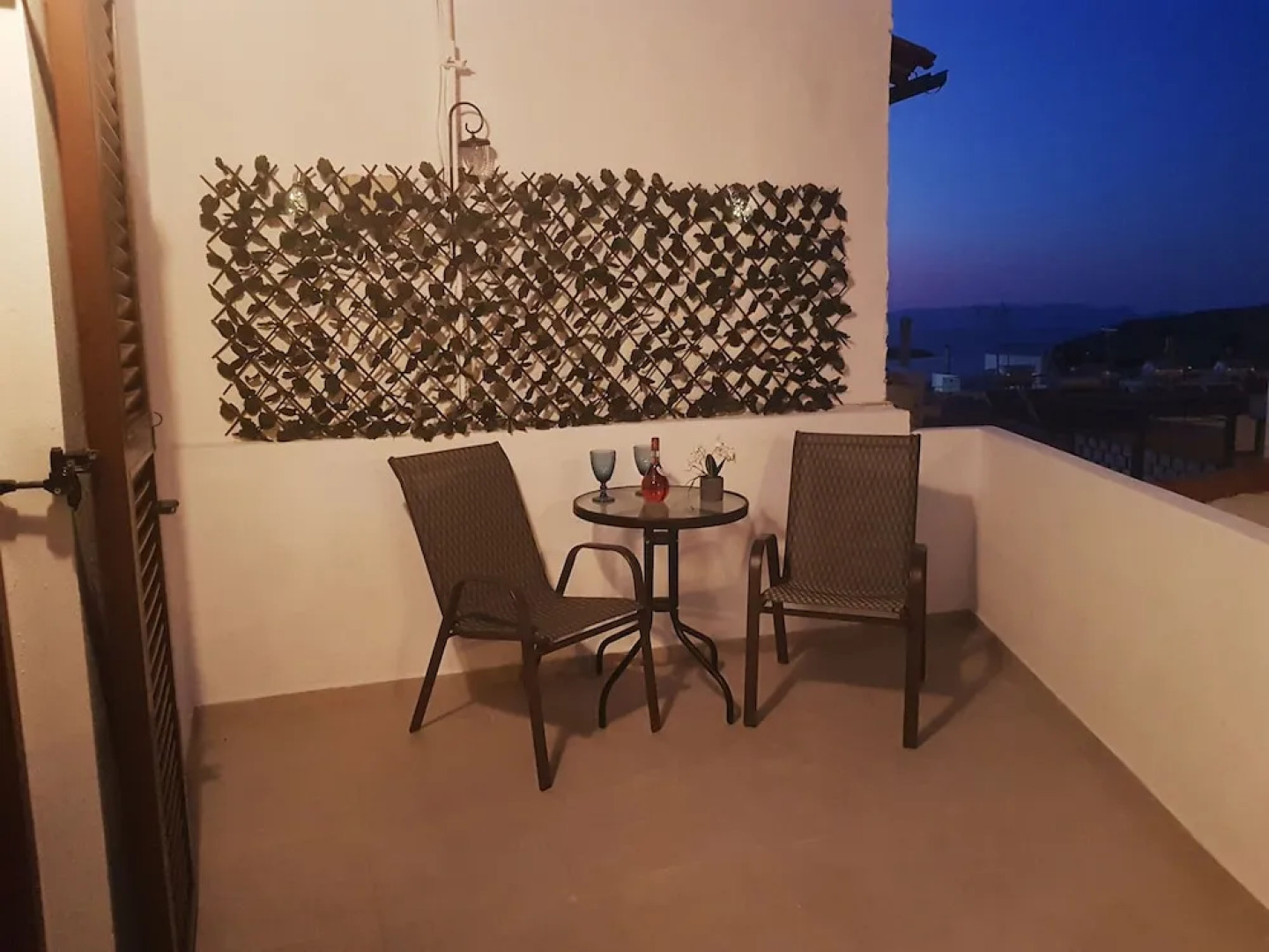 Emmanouil Airport Beach Apartment