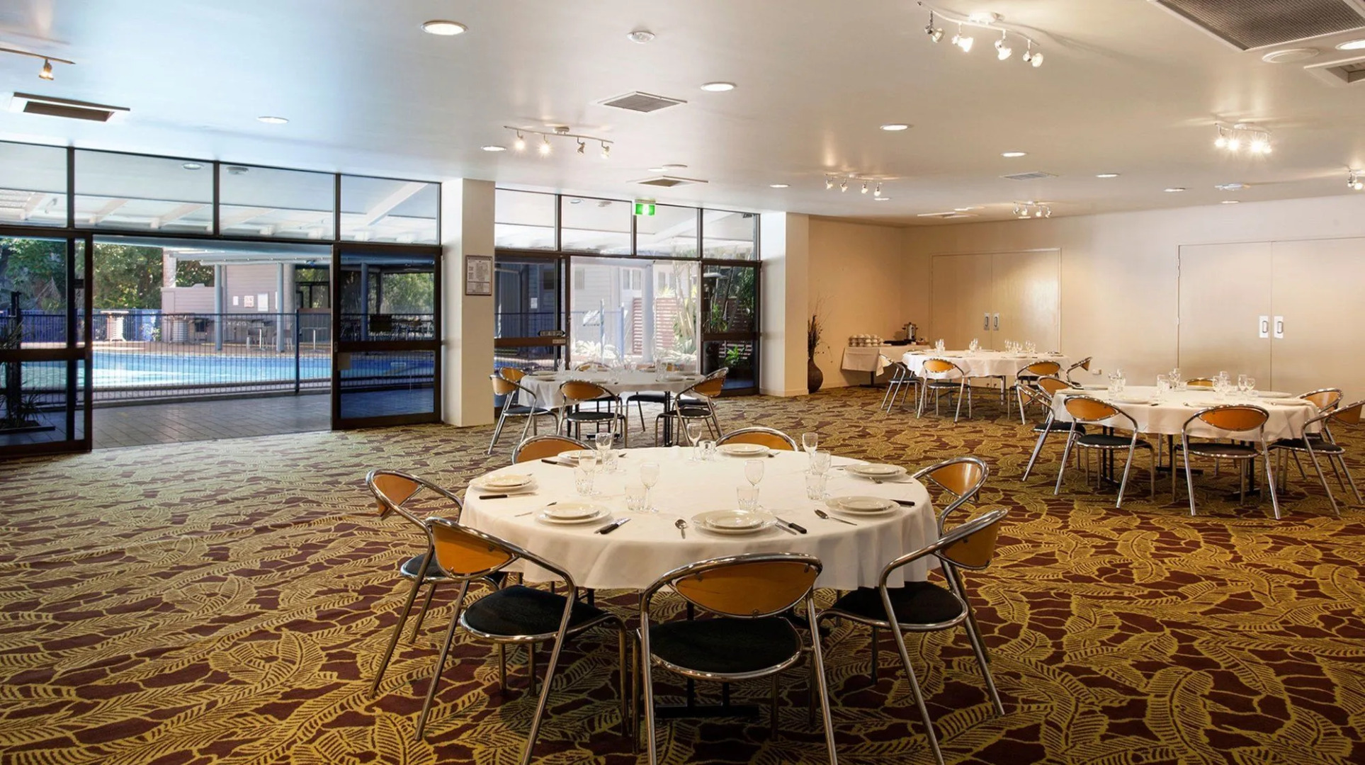 Nightcap at Kondari Resort