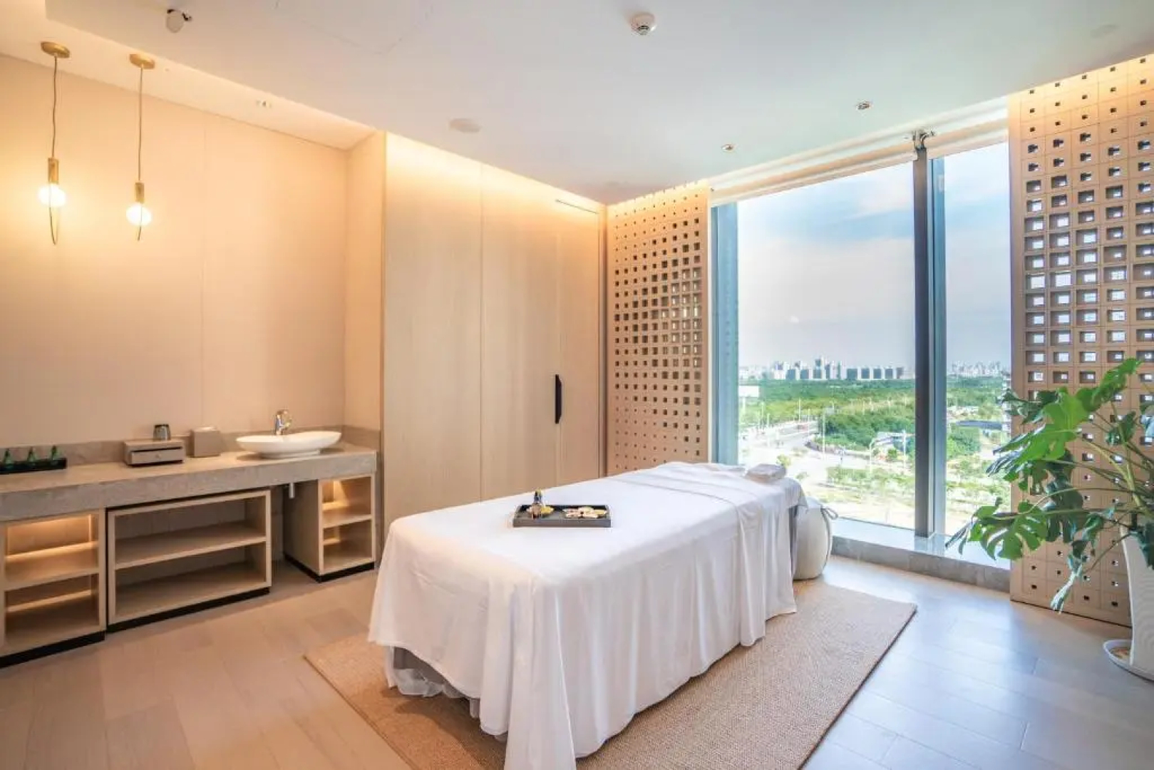 Crowne Plaza QUANZHOU RIVERVIEW by IHG