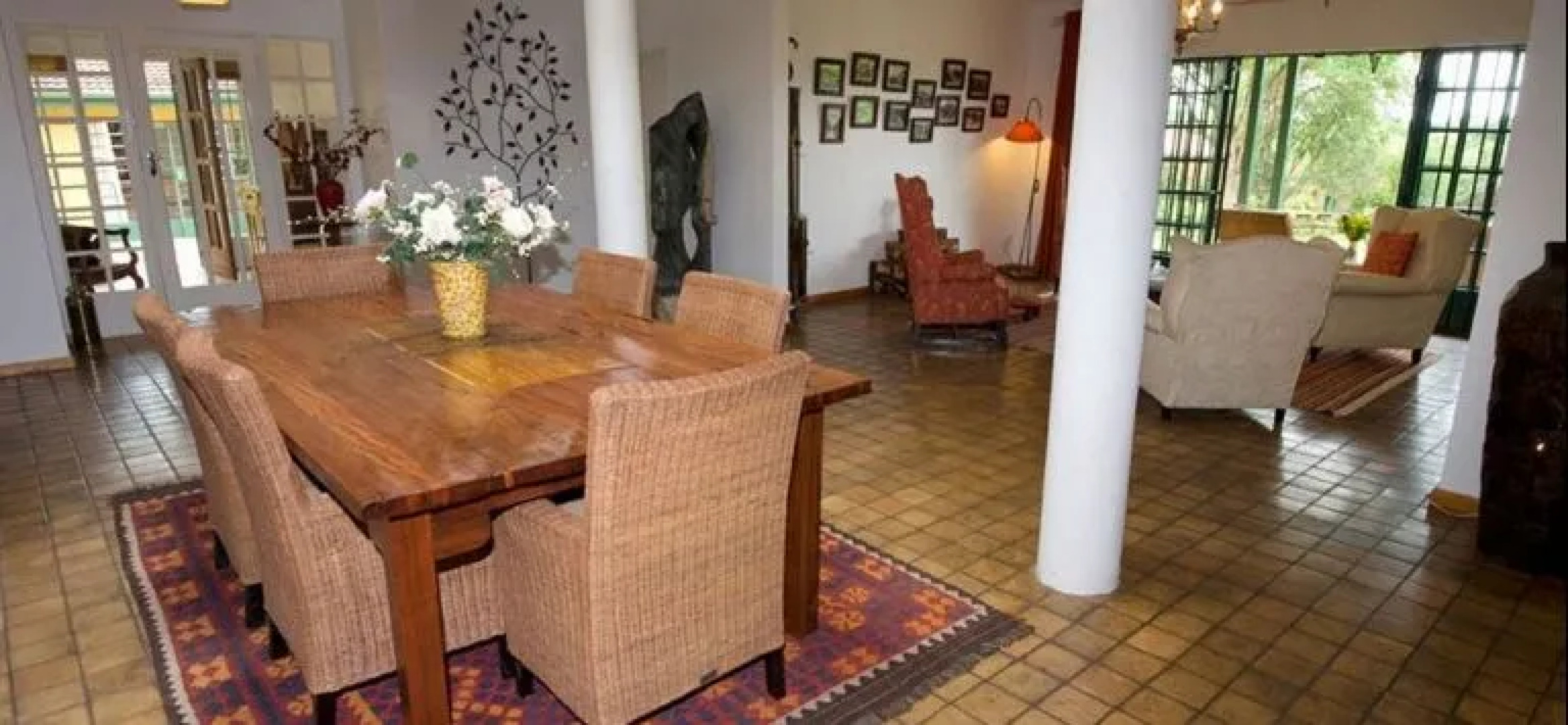 Jacana Gardens Guest Lodge