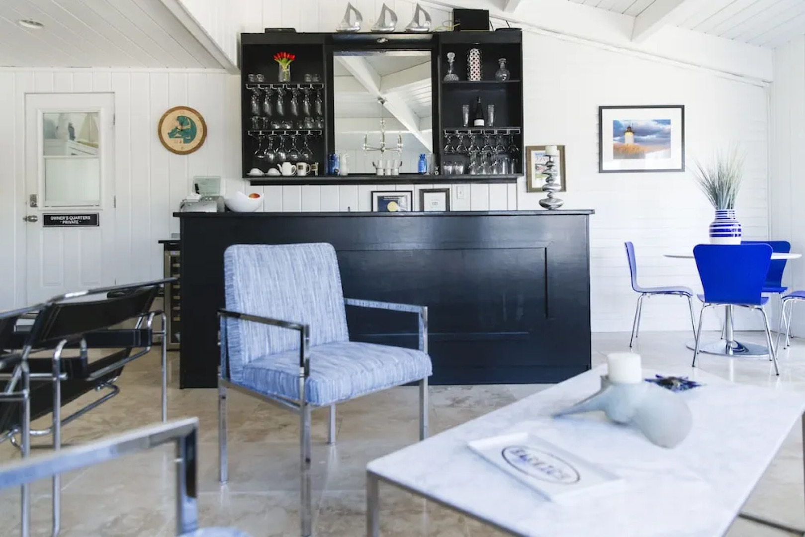 The Platinum Pebble Boutique Inn - Adults Only