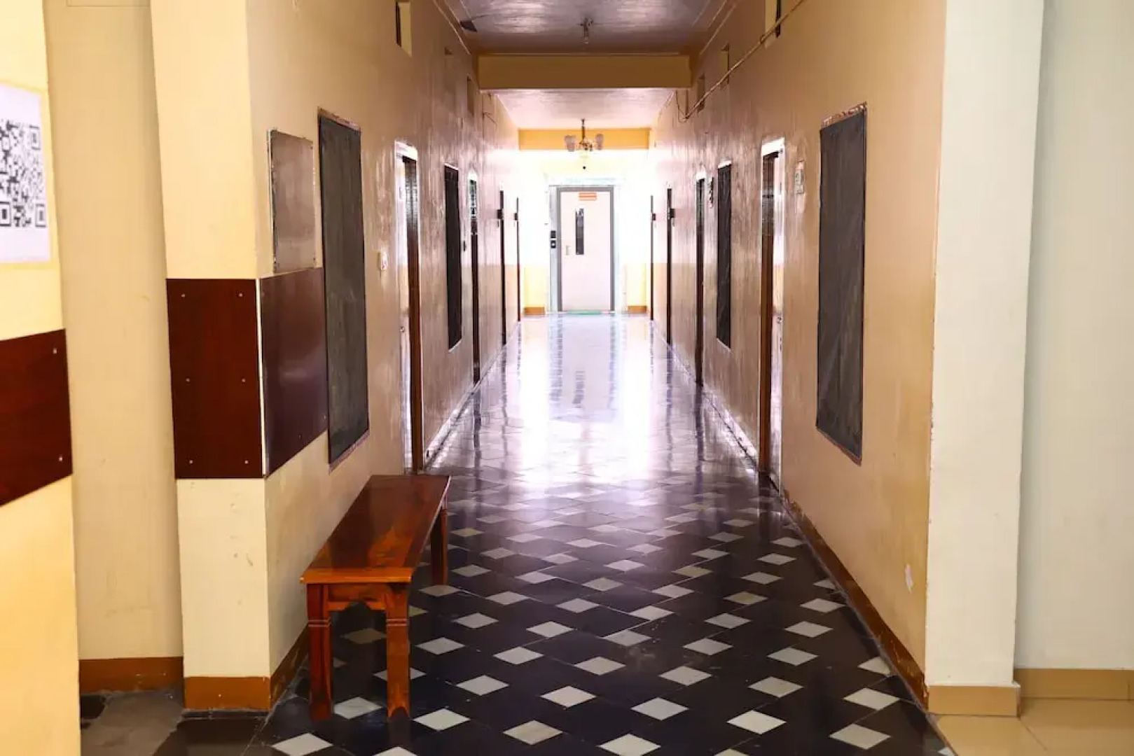 Sri sapthagiri lodge